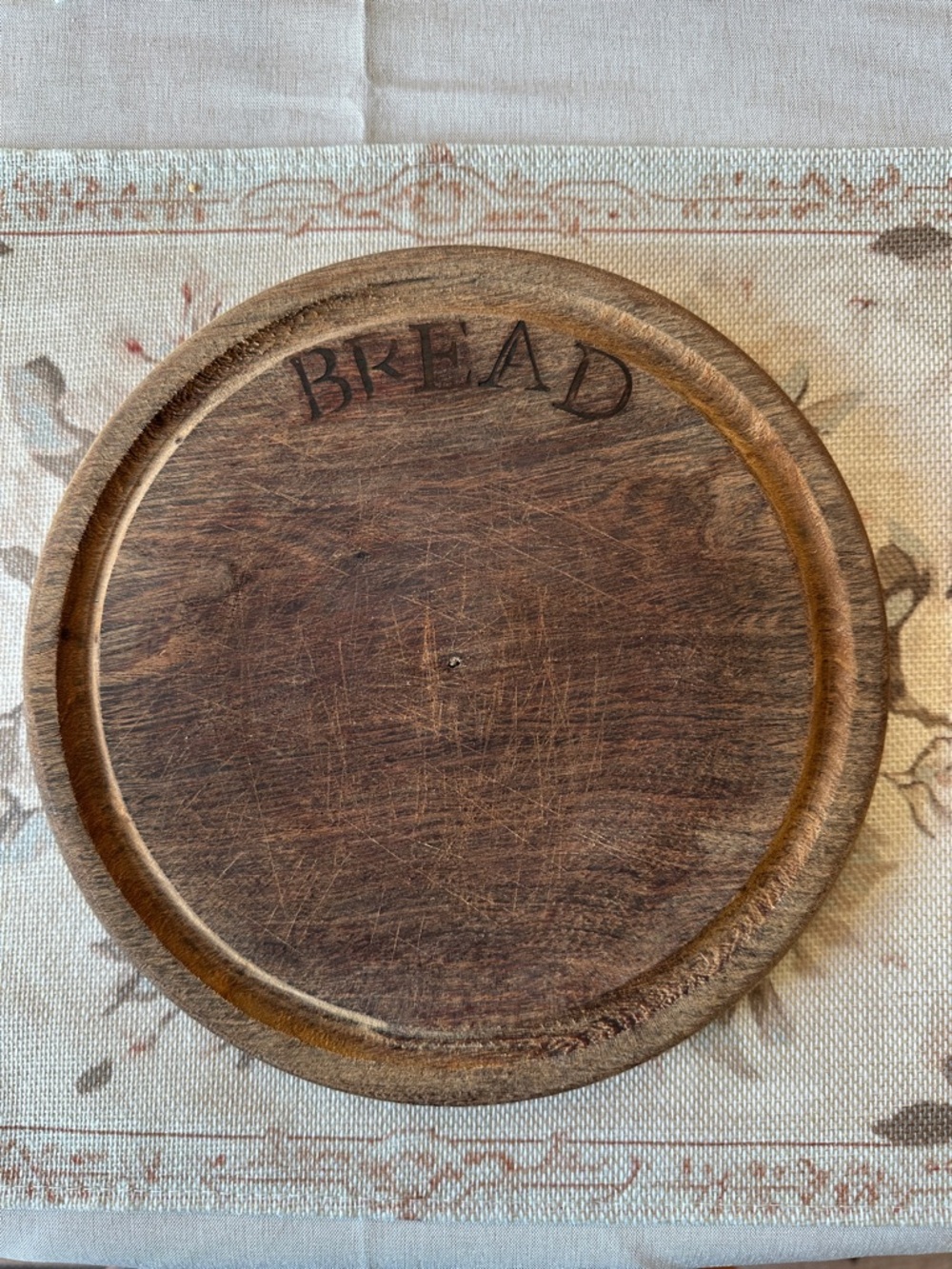 Vintage Rustic Wooden Bread Board.  9”